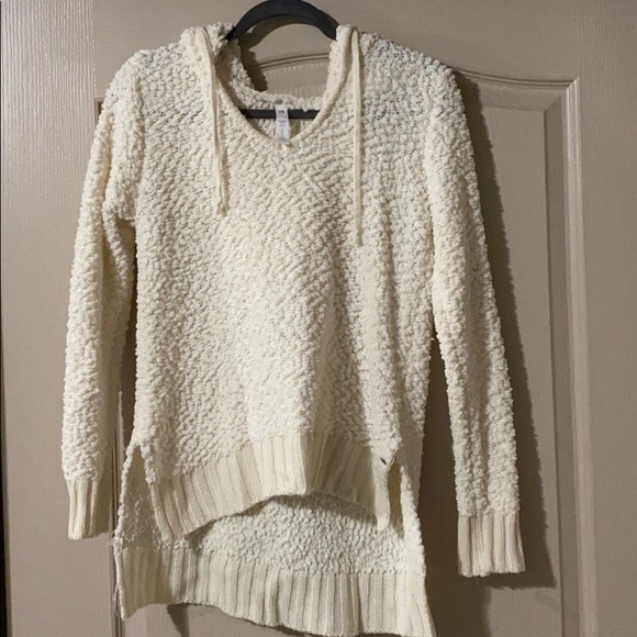 Fluffy hoodie - Picture 1 of 2